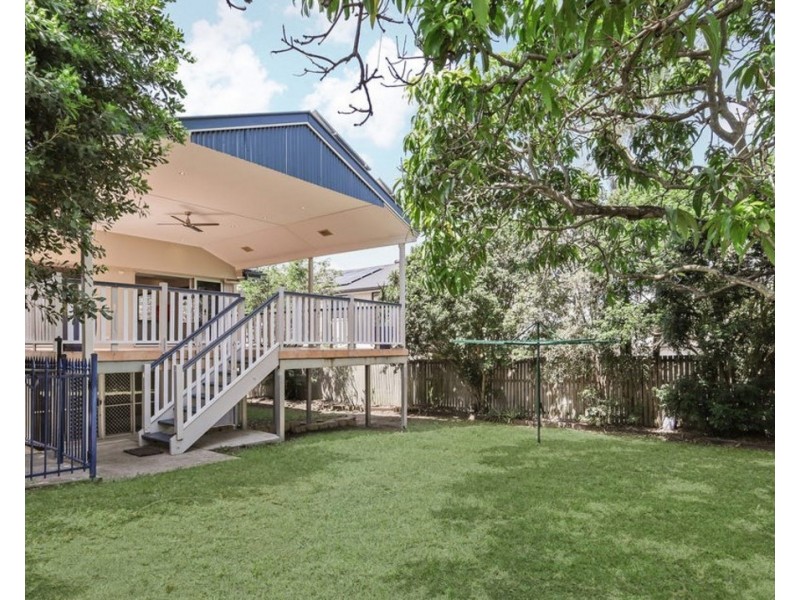 20 Allan Street, Kedron QLD 4031