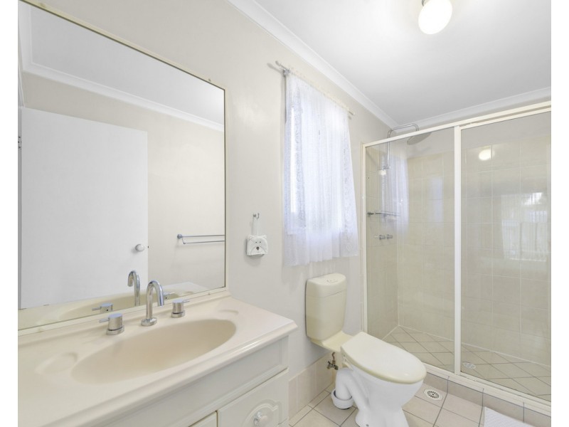 77 Lilly Pilly Crescent, Fitzgibbon QLD 4018