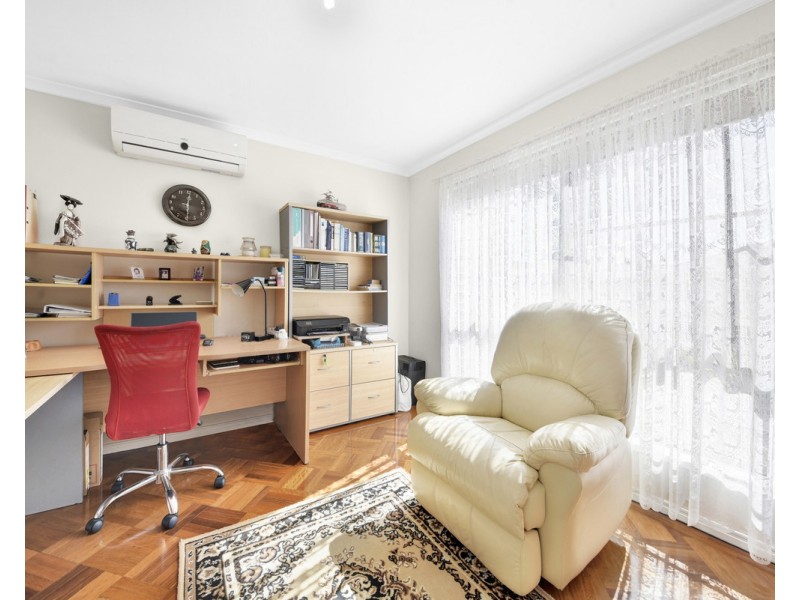 77 Lilly Pilly Crescent, Fitzgibbon QLD 4018