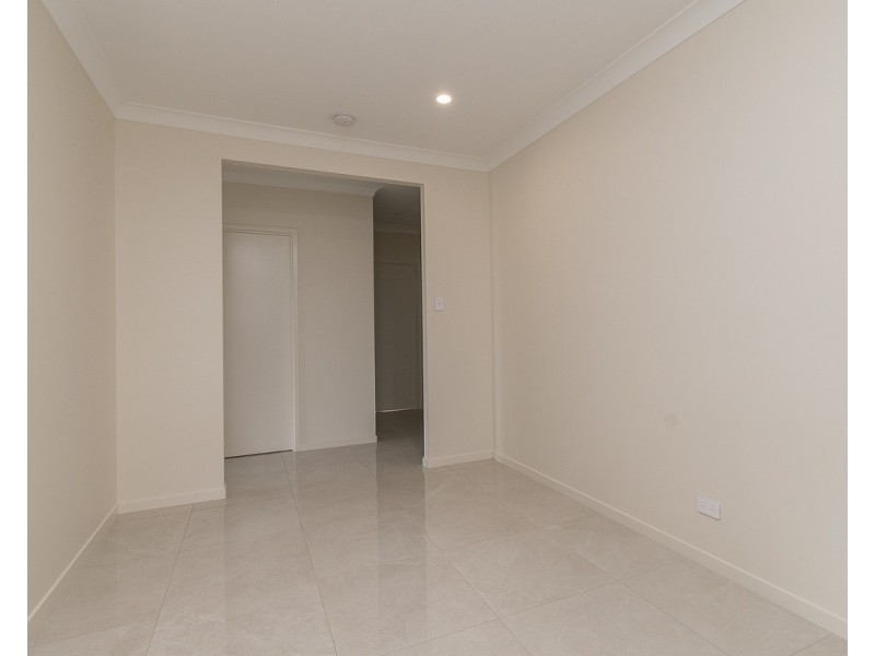 3 Paperbark Street, Bridgeman Downs QLD 4035