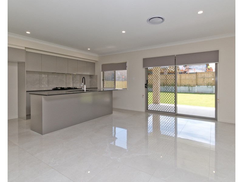 3 Paperbark Street, Bridgeman Downs QLD 4035