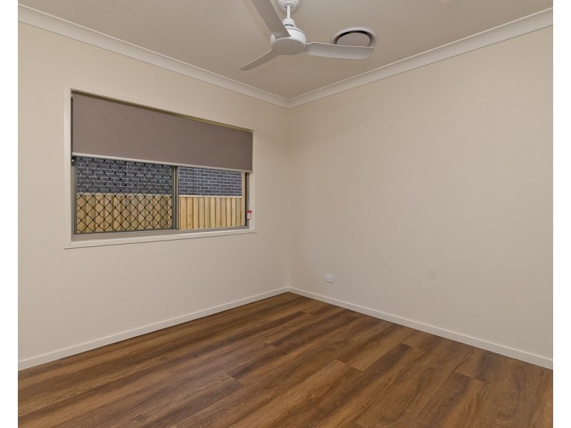 3 Paperbark Street, Bridgeman Downs QLD 4035