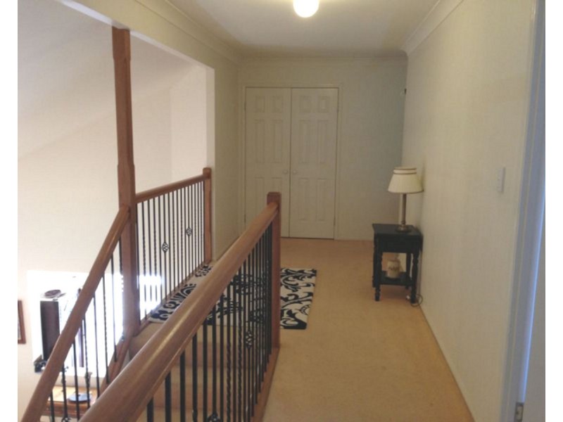 2 Meranti Crescent, Albany Creek QLD 4035