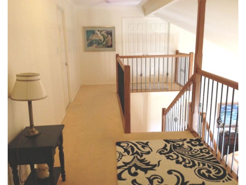 2 Meranti Crescent, Albany Creek QLD 4035