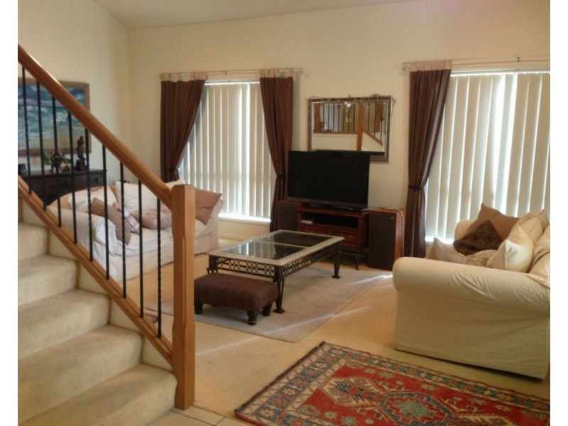 2 Meranti Crescent, Albany Creek QLD 4035