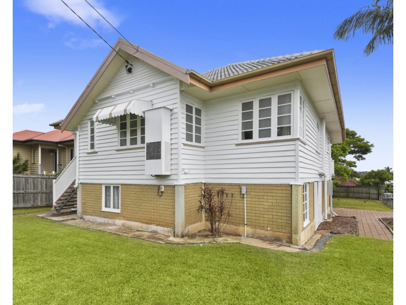 69 Meemar Street, Chermside QLD 4032