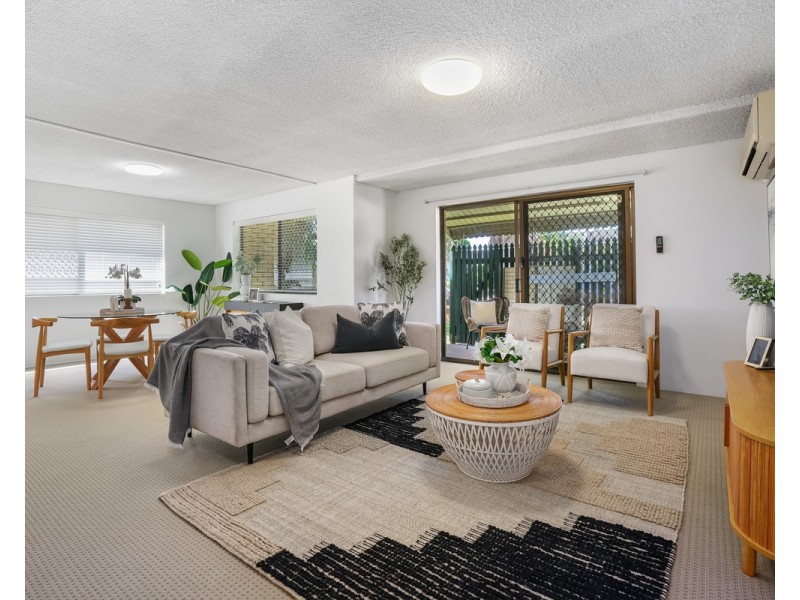 2/467 Hamilton Road, Chermside QLD 4032