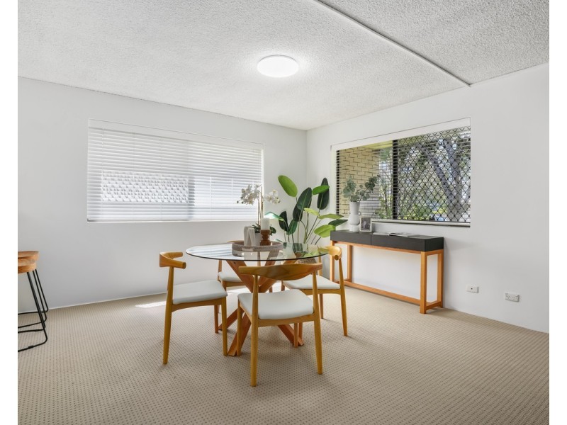 2/467 Hamilton Road, Chermside QLD 4032
