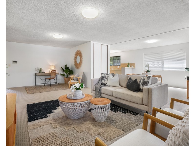 2/467 Hamilton Road, Chermside QLD 4032