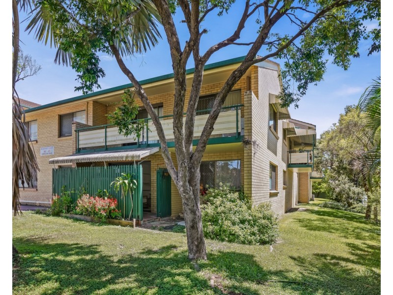 2/467 Hamilton Road, Chermside QLD 4032