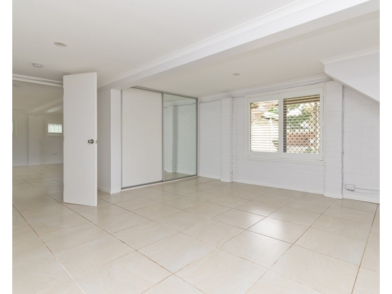 17 Bevlin Court, Albany Creek QLD 4035