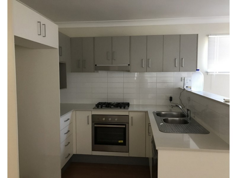 8/2 Palmerston Lane, Fitzgibbon QLD 4018