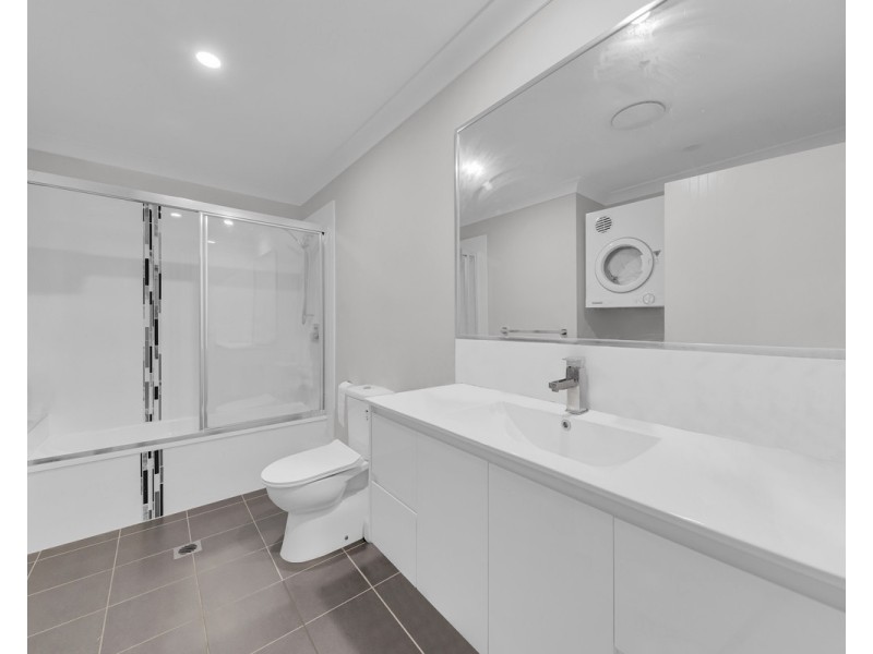 19/52 Latham Street, Chermside QLD 4032