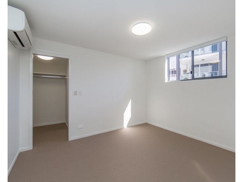 2407/27 Charlotte Street, Chermside QLD 4032