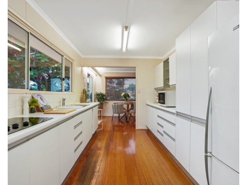 21 Decker Street, Chermside West QLD 4032
