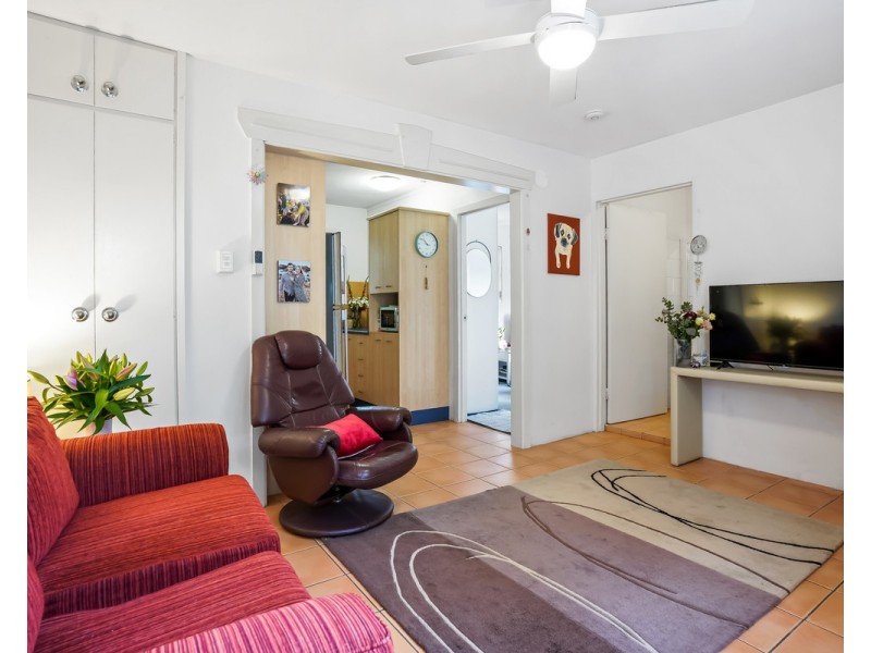 2/21 Lapraik Street, Ascot QLD 4007