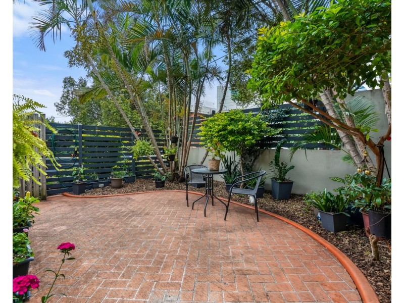 2/21 Lapraik Street, Ascot QLD 4007