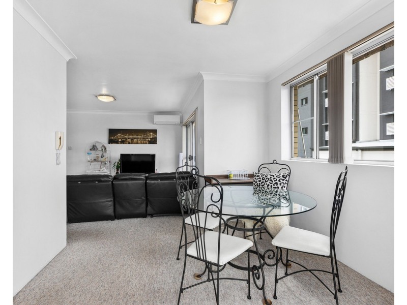 4/17 View Street, Chermside QLD 4032