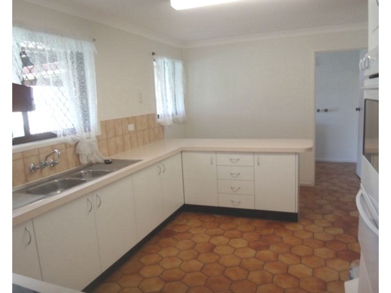 8 Spina Crescent, Carseldine QLD 4034