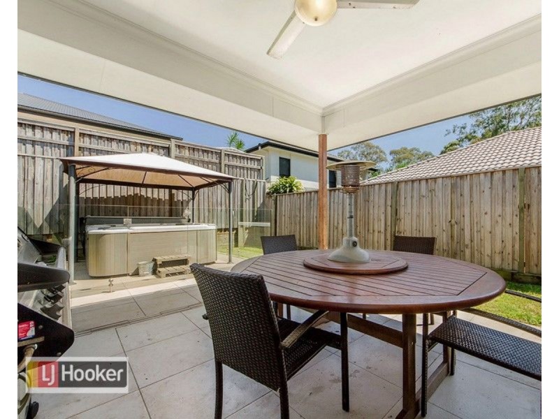 17 Serendipita Street, Bridgeman Downs QLD 4035
