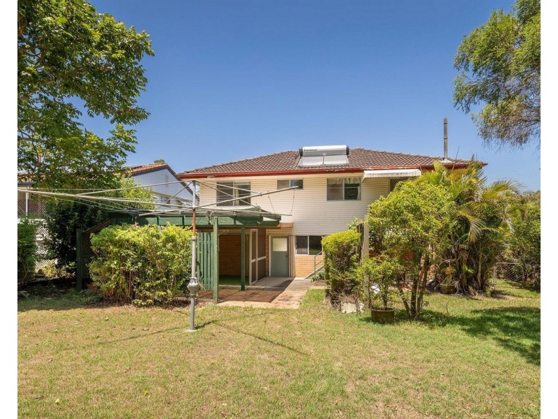 4 Lauren Street, Geebung QLD 4034