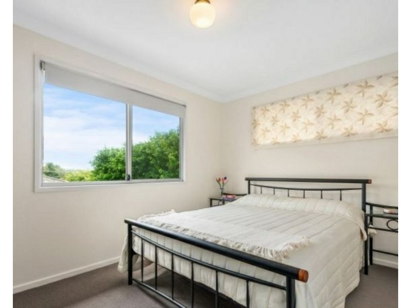 8 Bray Road, Lawnton QLD 4501