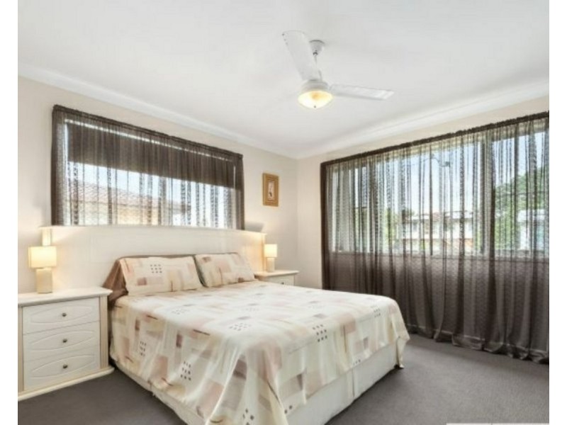 8 Bray Road, Lawnton QLD 4501