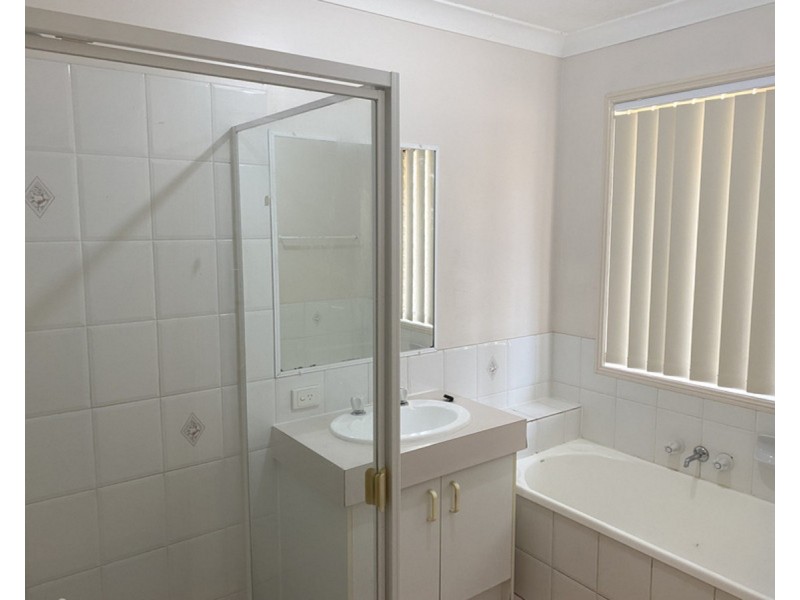 70 Silkyoak Circuit, Fitzgibbon QLD 4018