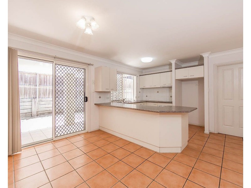 2/487 Hamilton Road, Chermside QLD 4032