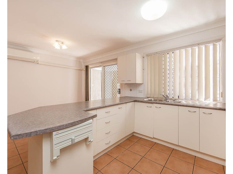 2/487 Hamilton Road, Chermside QLD 4032