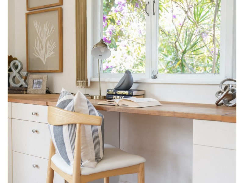 14 Lawrence Road, Chermside West QLD 4032