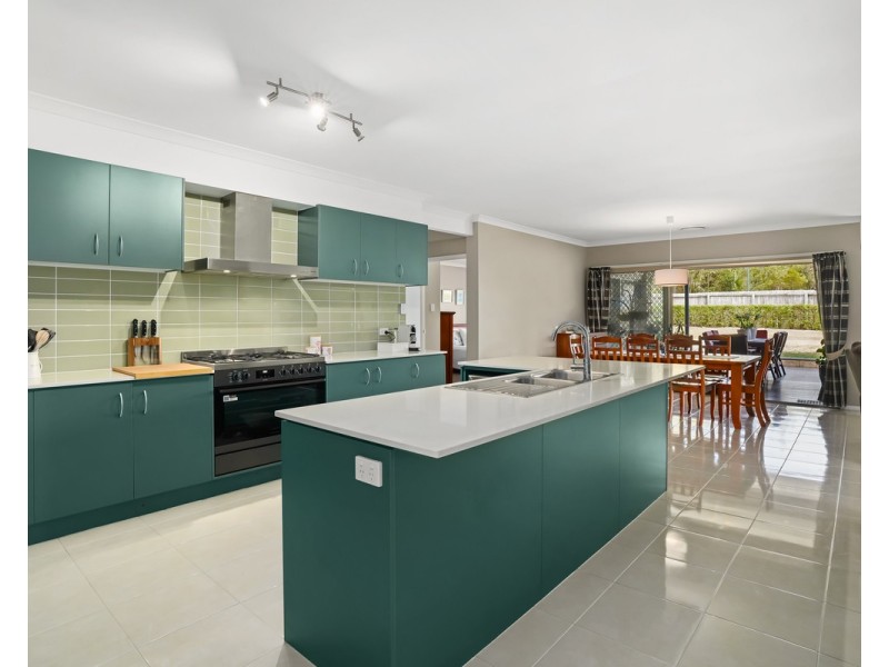 22 Borumba Court, Narangba QLD 4504