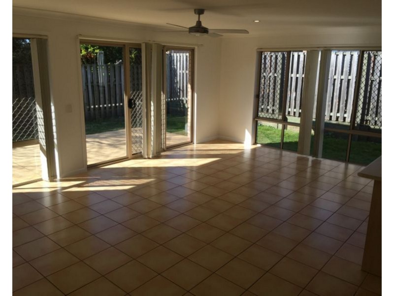 3 Village Way, Bracken Ridge QLD 4017