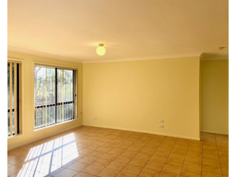 12 Pender Street, The Gap QLD 4061