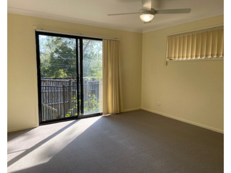 12 Pender Street, The Gap QLD 4061