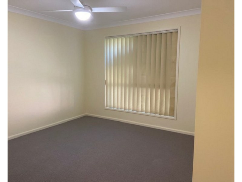 12 Pender Street, The Gap QLD 4061