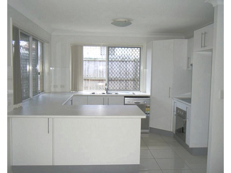 6A Olivine Court, Rothwell QLD 4022