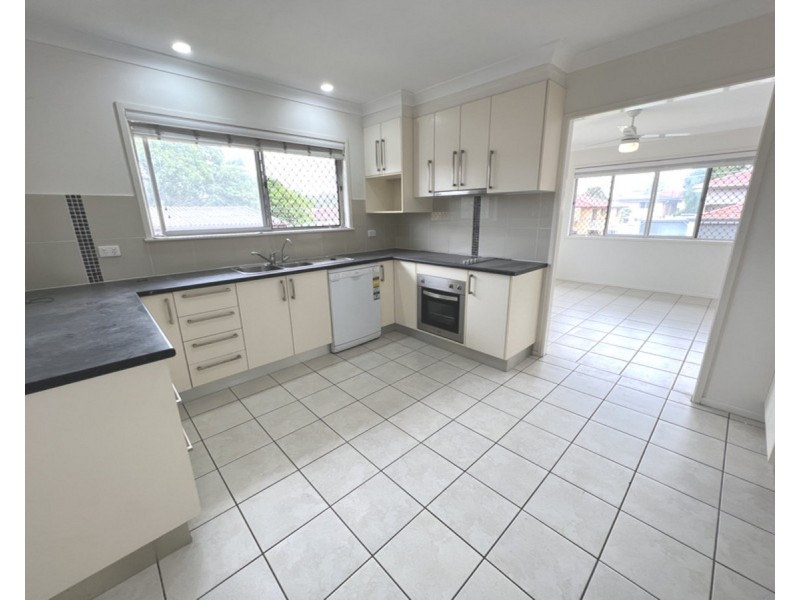 28 Safari Street, Chermside West QLD 4032