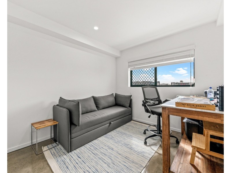19/21 Sparkes Street, Chermside QLD 4032
