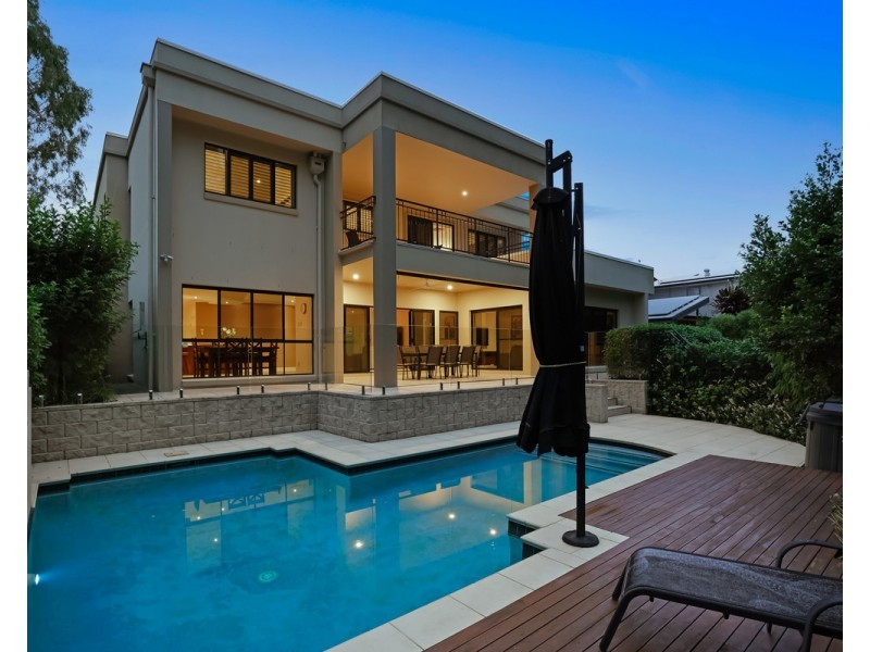 27 Country Club Drive, Albany Creek QLD 4035