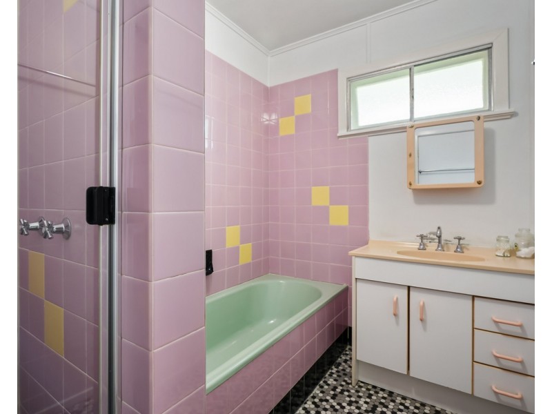 8 Bigi Street, Chermside West QLD 4032