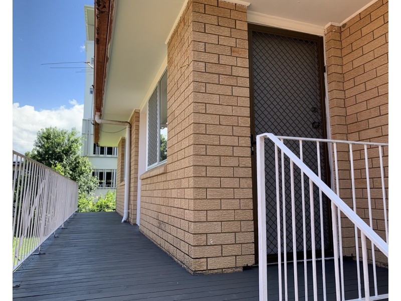 2/23 Bruce Street, Chermside QLD 4032