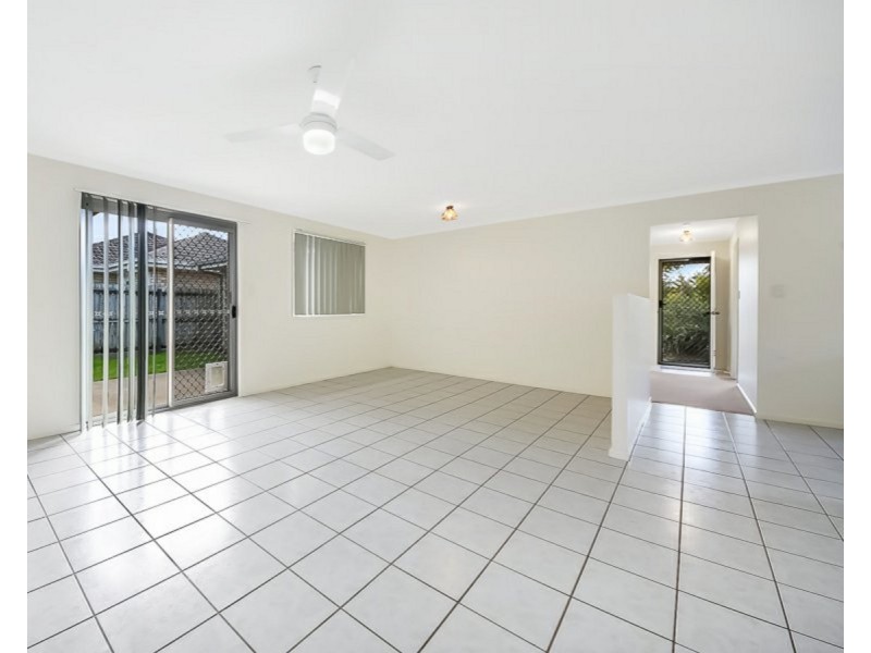 26 Apple Gum Place, Fitzgibbon QLD 4018