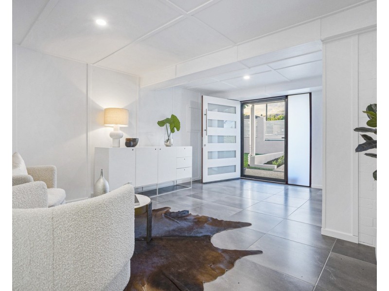 26 Pacific Street, Chermside West QLD 4032