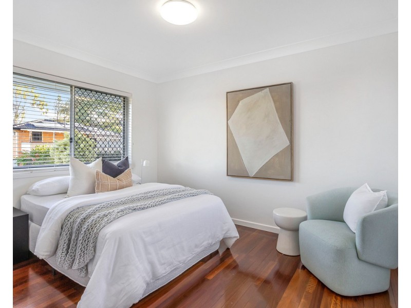 26 Pacific Street, Chermside West QLD 4032