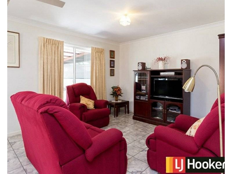 42 Magenta Street, Wavell Heights QLD 4012