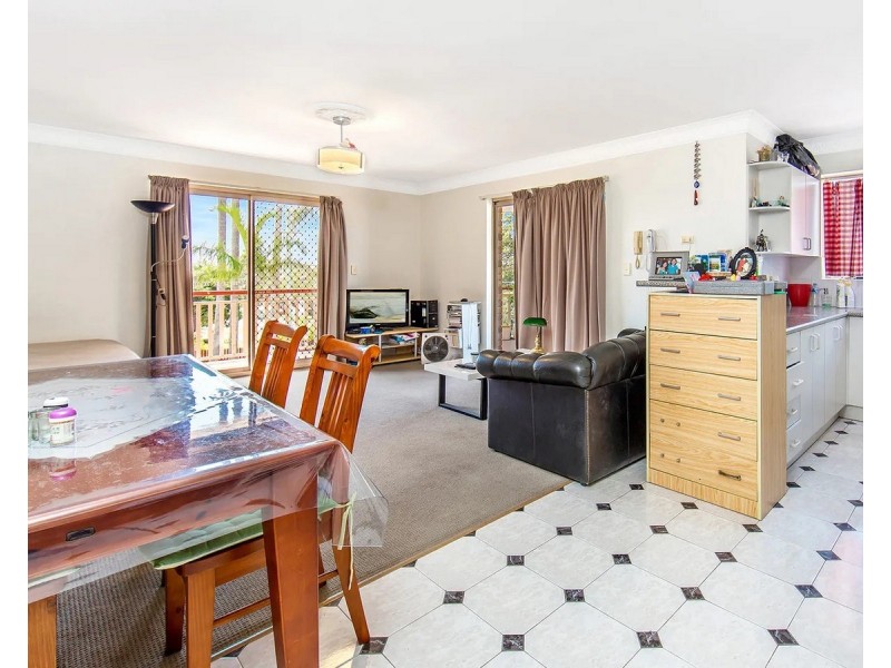 2/2 Henry Street, Chermside QLD 4032