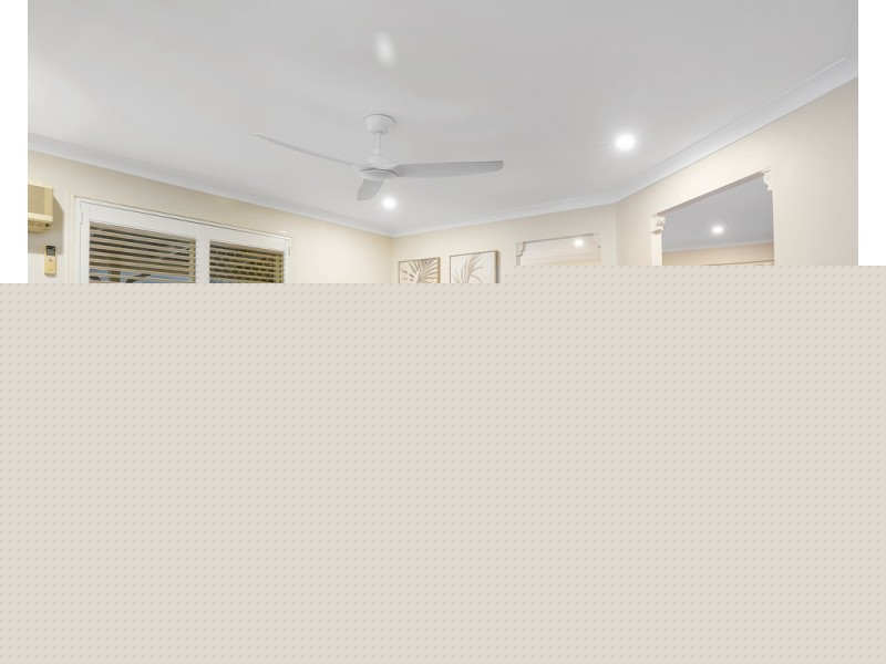64 Blackwood Drive, Ferny Hills QLD 4055