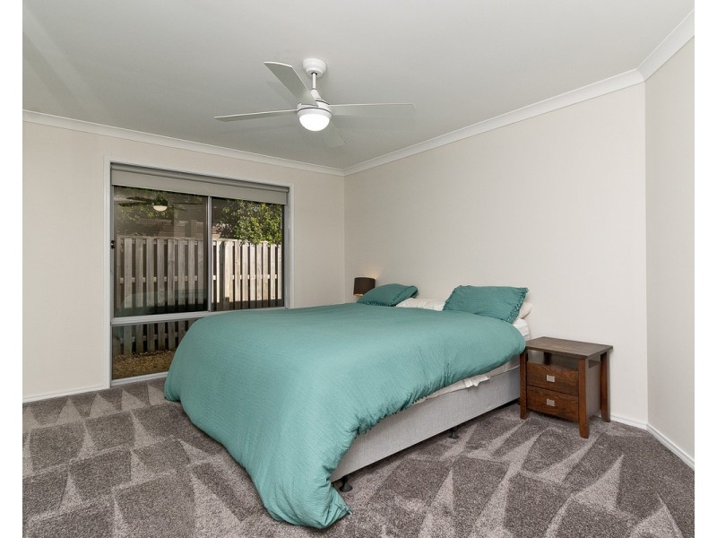 21 Crossing Drive, Eatons Hill QLD 4037