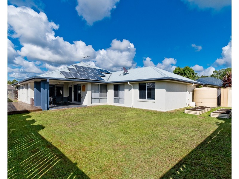 21 Crossing Drive, Eatons Hill QLD 4037